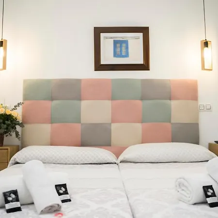 Goyesco Plaza Plasencia