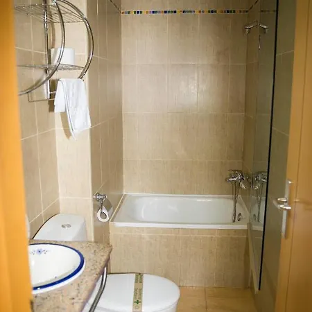 Goyesco Plaza Guest house