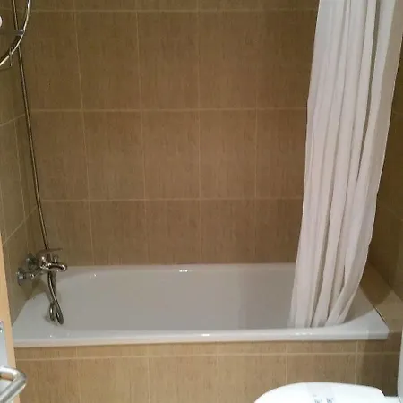 Goyesco Plaza Guest house