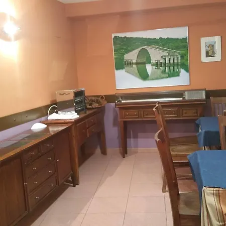 Goyesco Plaza Guest house