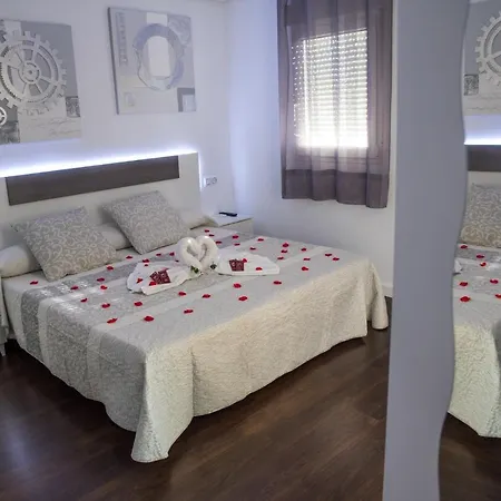 Goyesco Plaza Plasencia